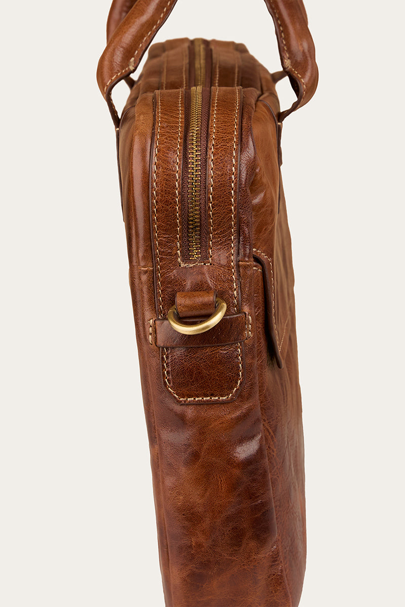 Ringers Western Toro Attache