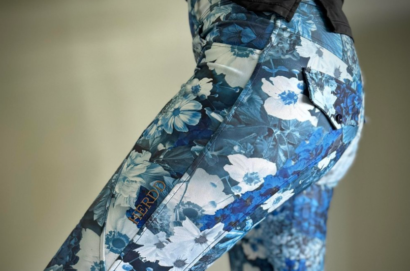 HERDD merch Performance tights