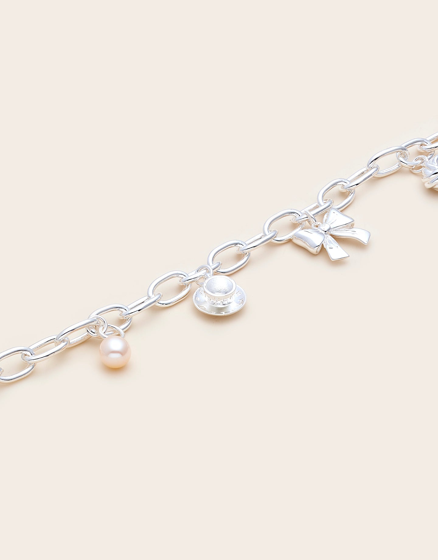 Whistle & Pop Heritage Hunter’s Heart Charm Bracelet