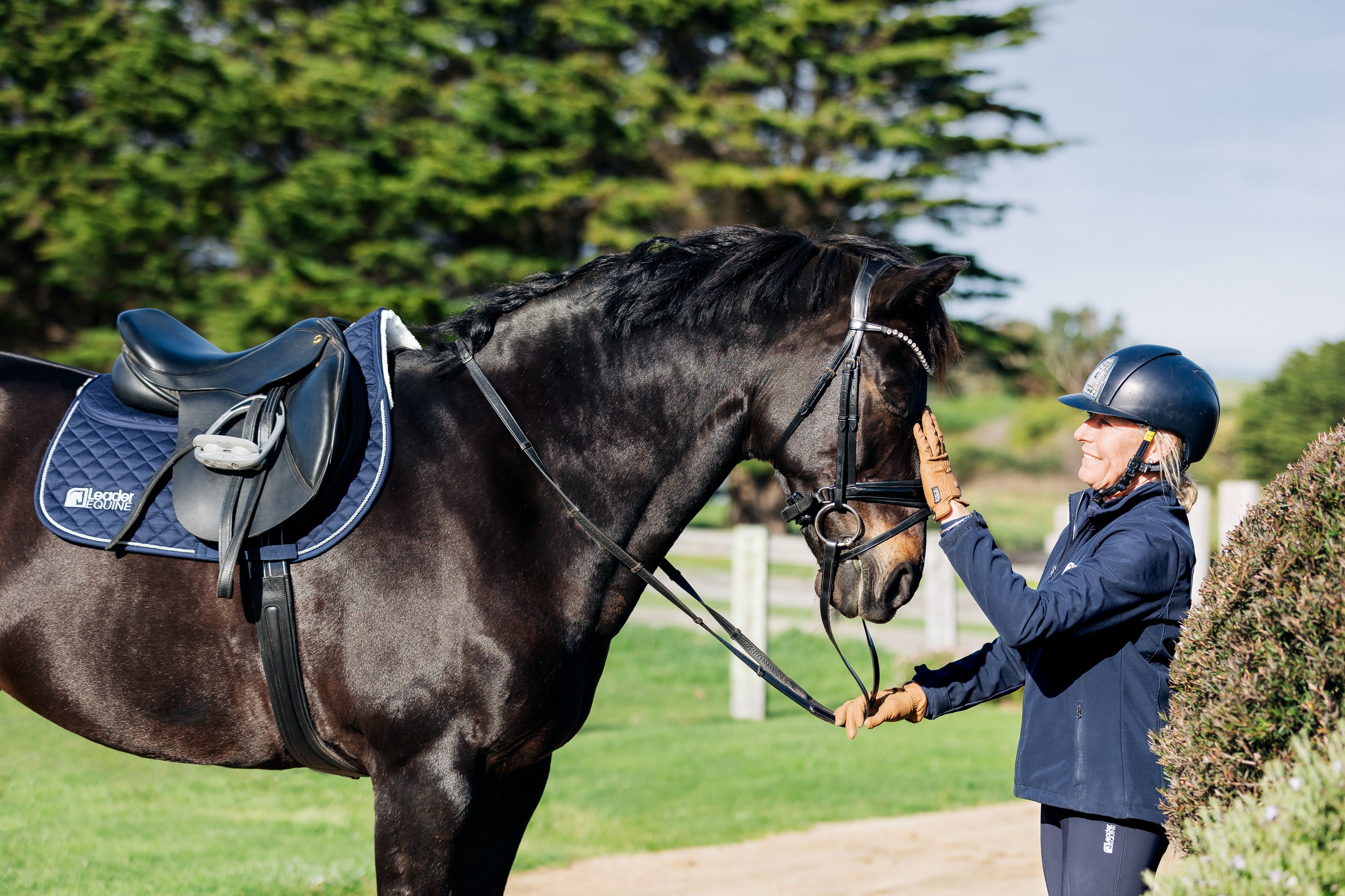 Leader Equine Performance Jump Saddle Pad with Shims