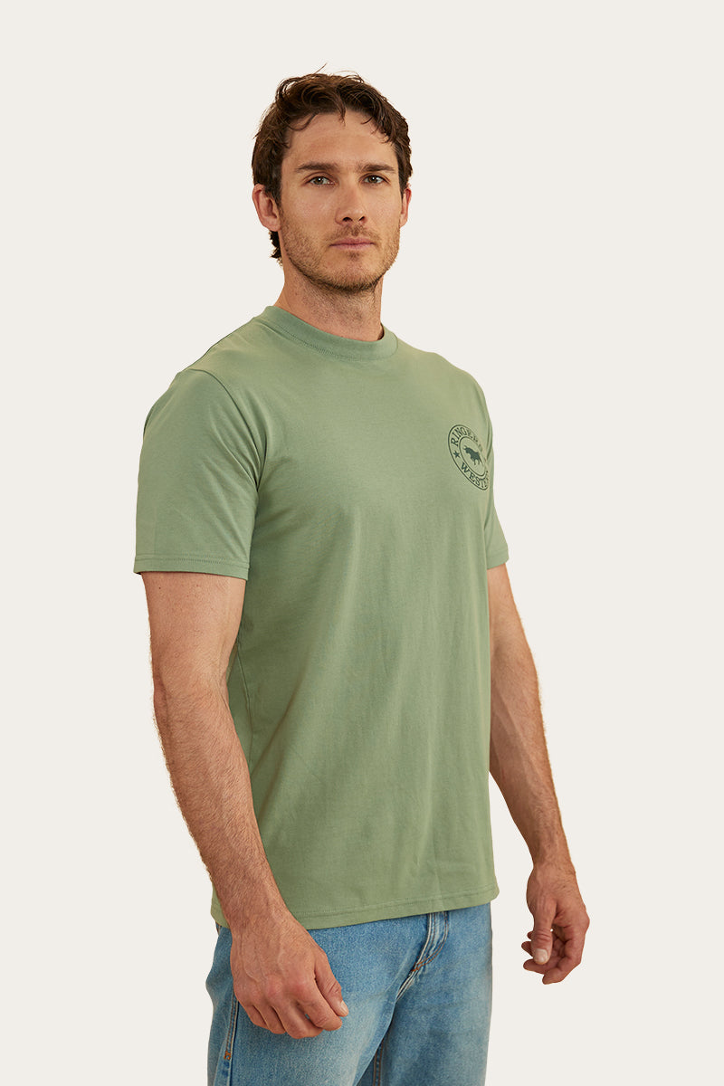 Ringers Western
Signature Bull Mens Classic Fit T-Shirt - Leaf/Pine