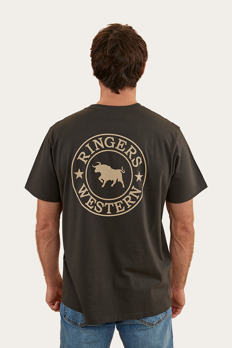Ringers Western
Signature Bull Mens Loose Fit T-Shirt - Charcoal/Dark Sand