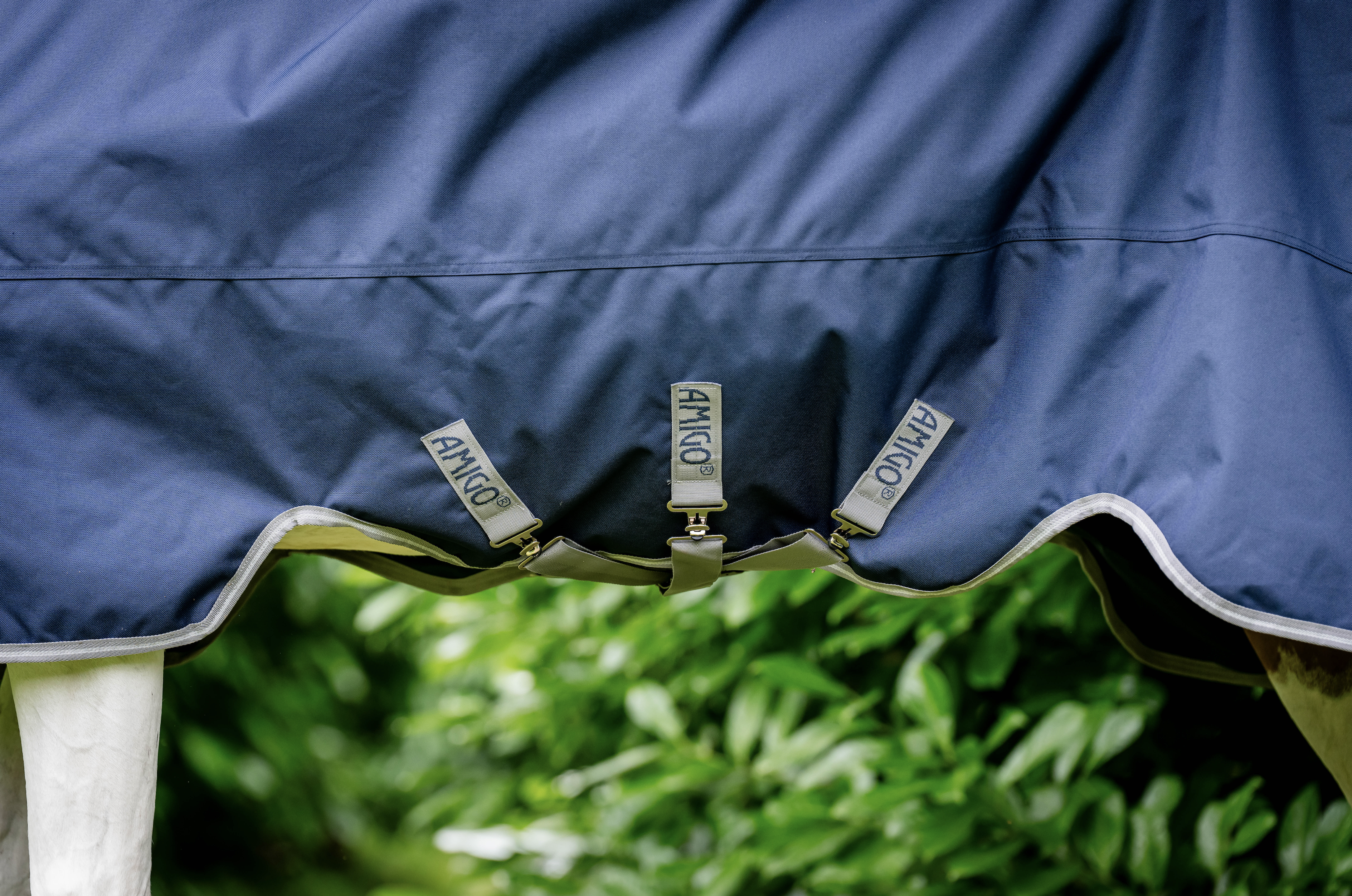 Amigo 1200D XL Turnout Standard Neck