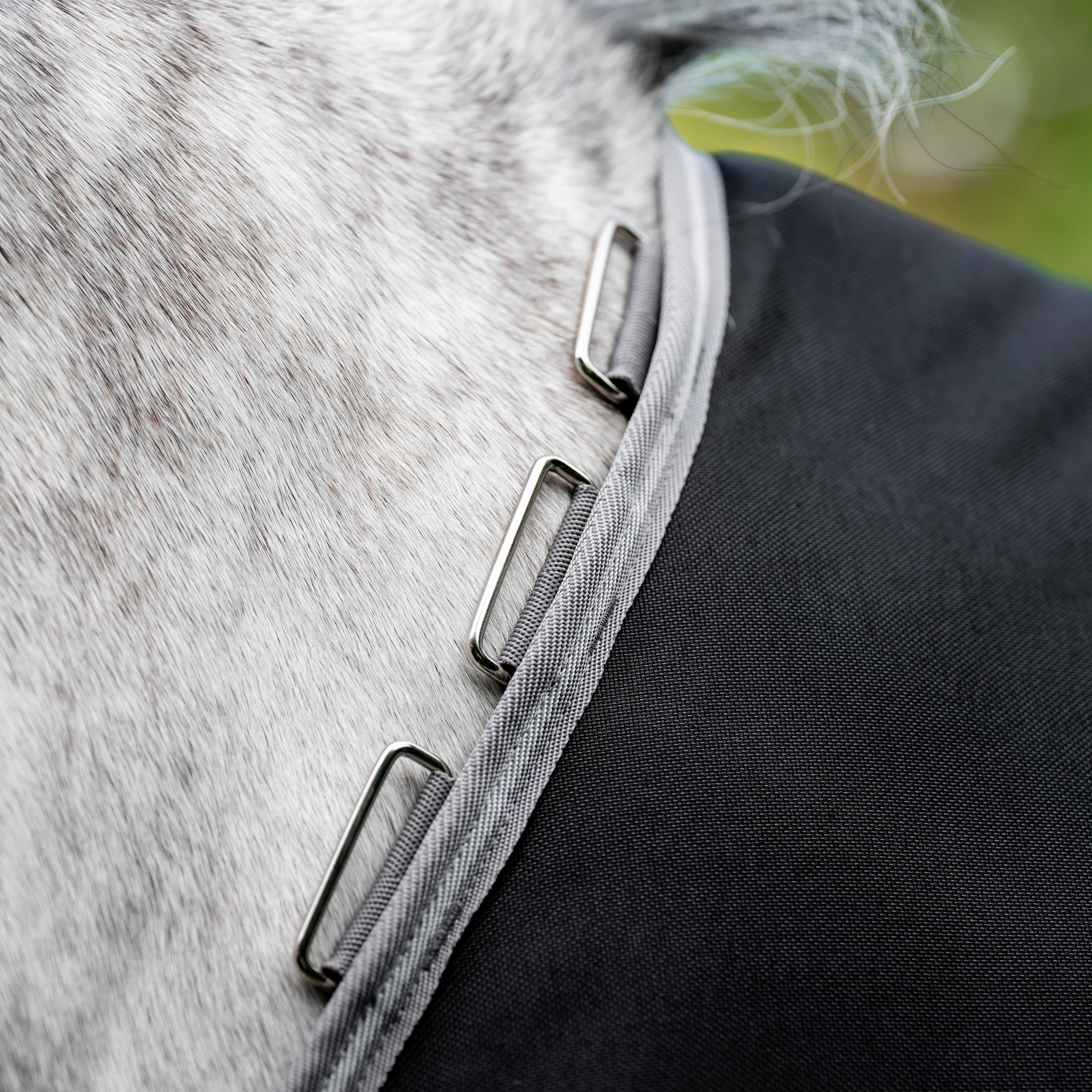 Amigo 1200D XL Turnout Standard Neck