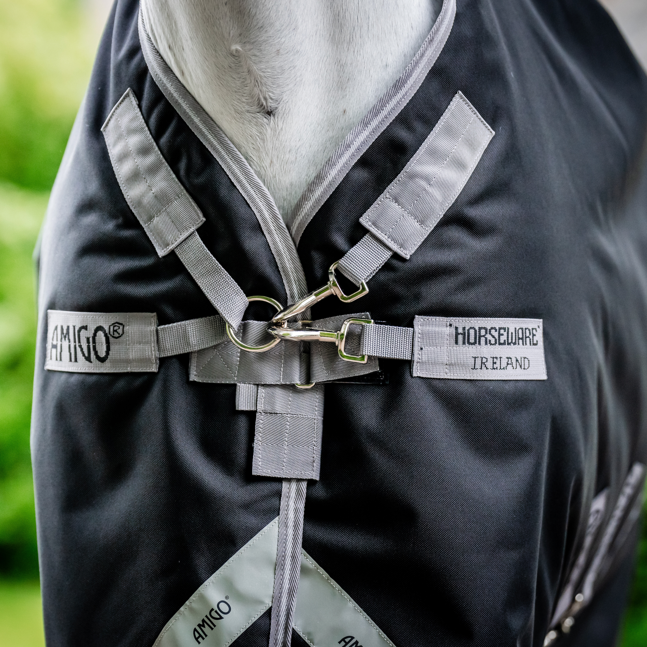 Amigo 1200D Plus Turnout Detach-A-Neck
