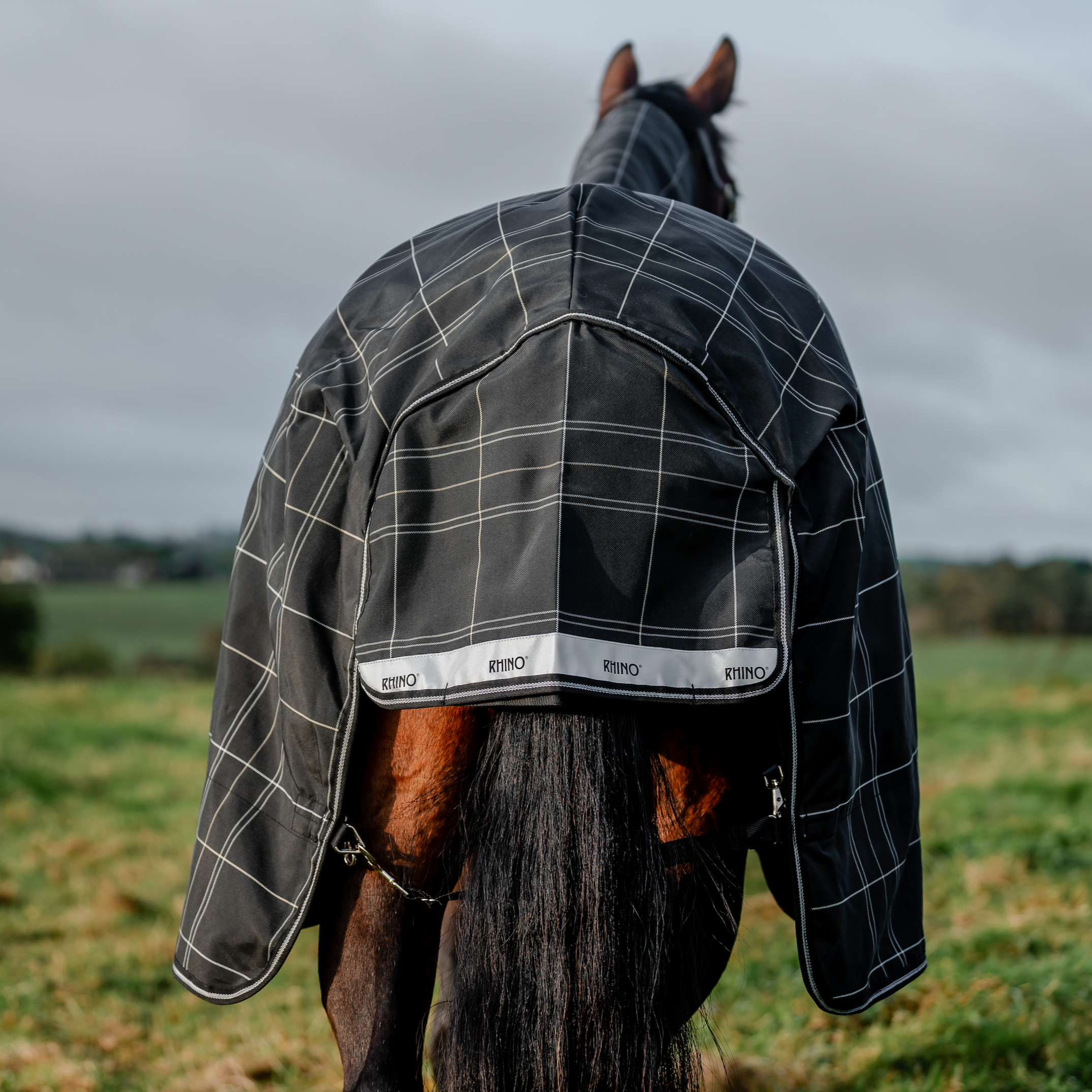 Rhino Plus Turnout Bundle (0g + 200g) Detach-A-Neck