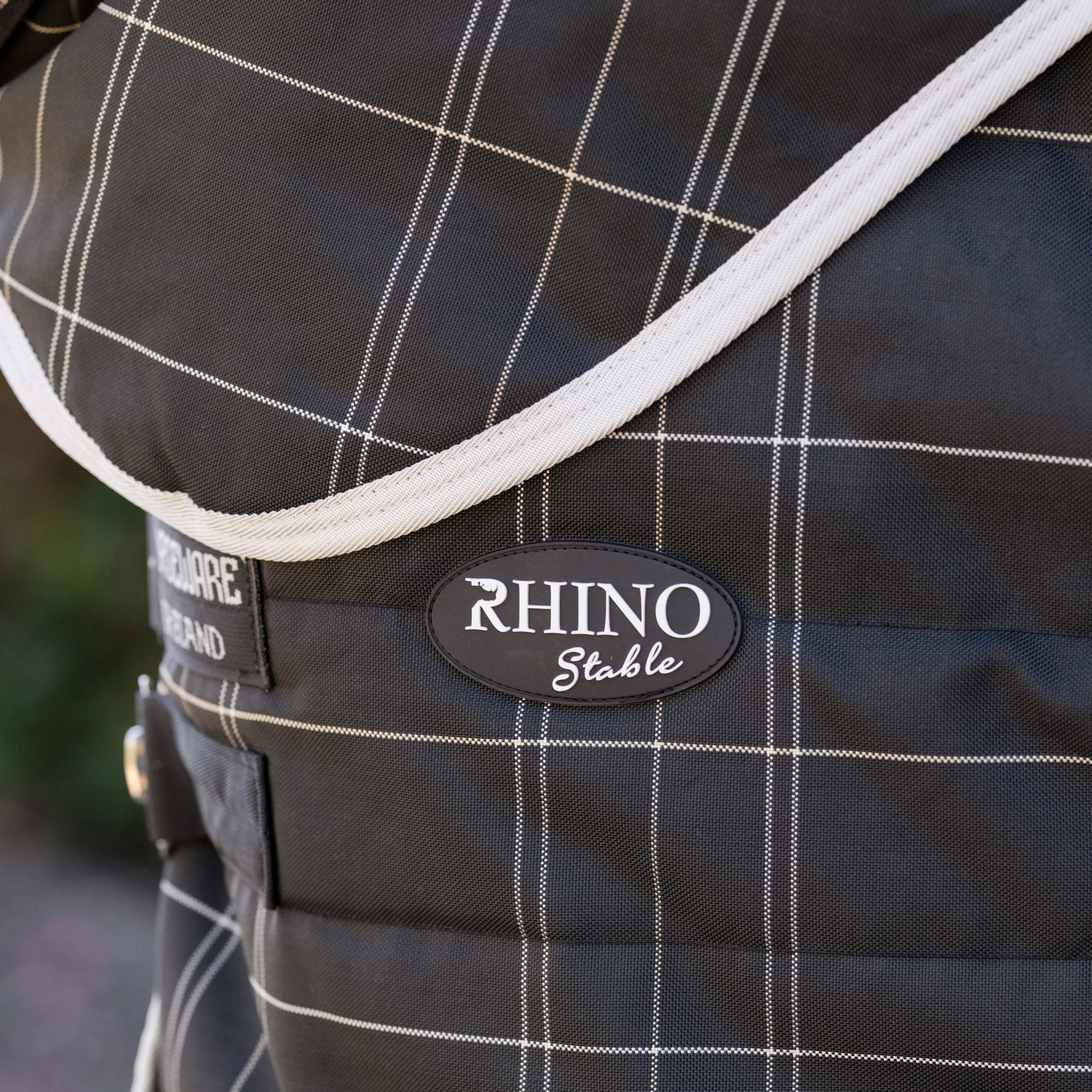 Rhino Stable Neck Rug