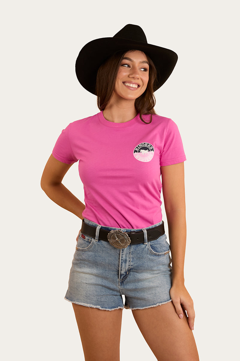 Ringers Western
Signature Bull Womens Classic Fit T-Shirt - Candy / Split