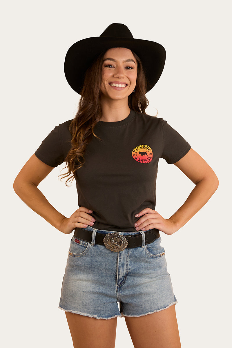 Ringers Western
Signature Bull Womens Classic Fit T-Shirt - Charcoal Fade
