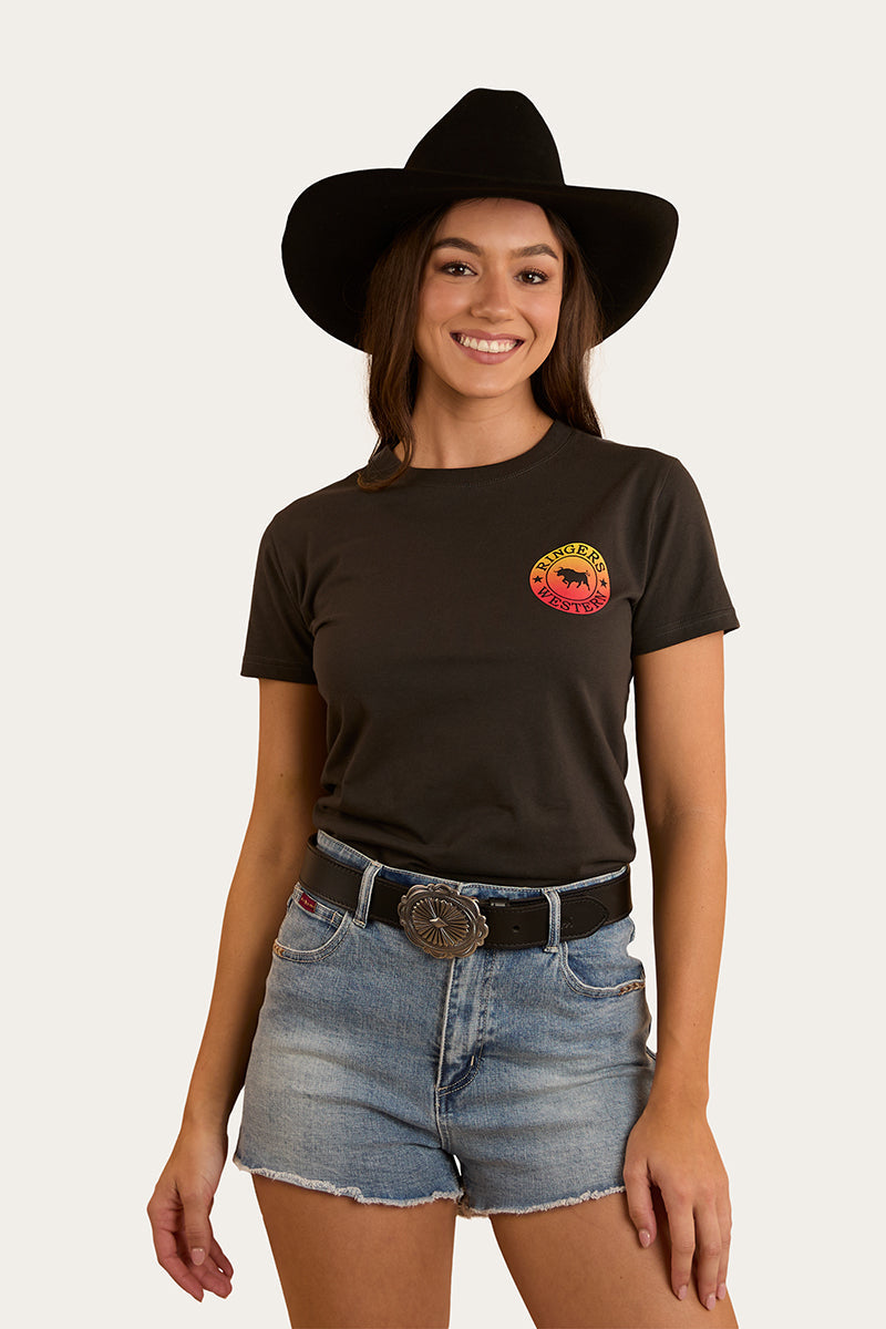 Ringers Western
Signature Bull Womens Classic Fit T-Shirt - Charcoal Fade