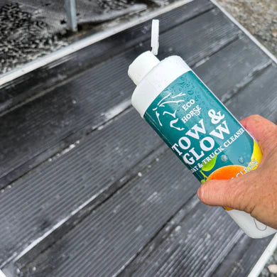 Eco Horse Tow & Glow Float & Truck Cleaner