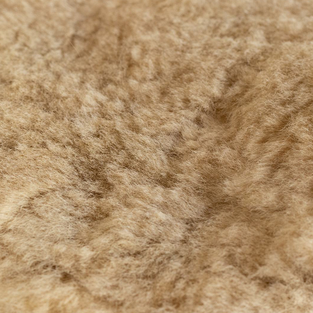 Hairy Pony Merino Wool Horse Polishing Mitt - 3