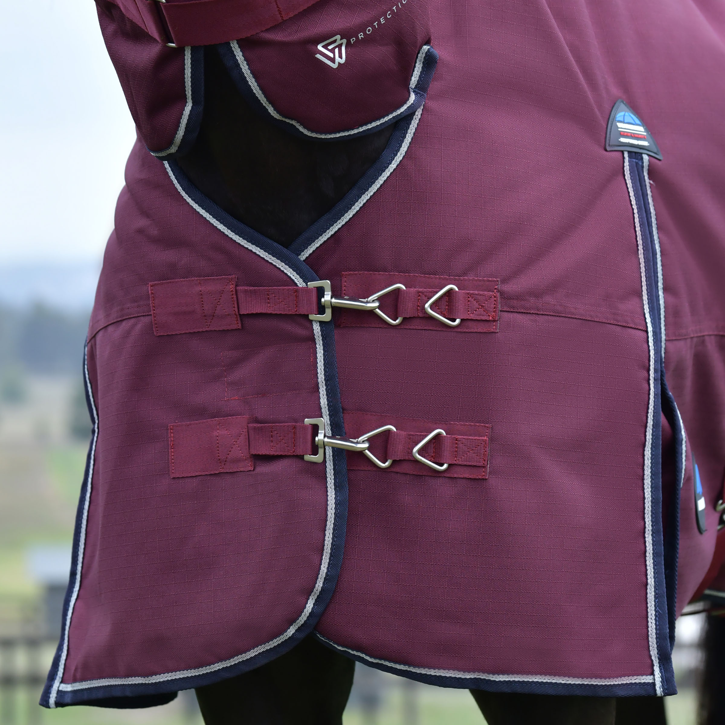 image_addtnl_2 - Burgundy/Navy - WeatherBeeta ComFiTec Essential Turnout Combo 220G - .jpg