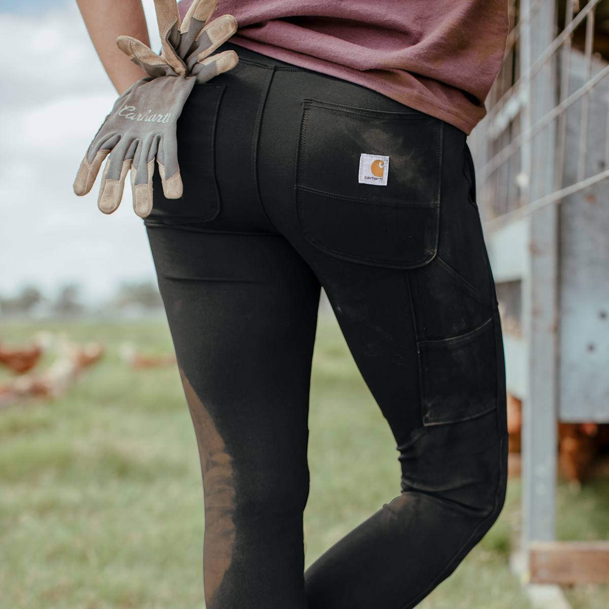 Carhartt Womenswear Shorts, Pants & Leggings