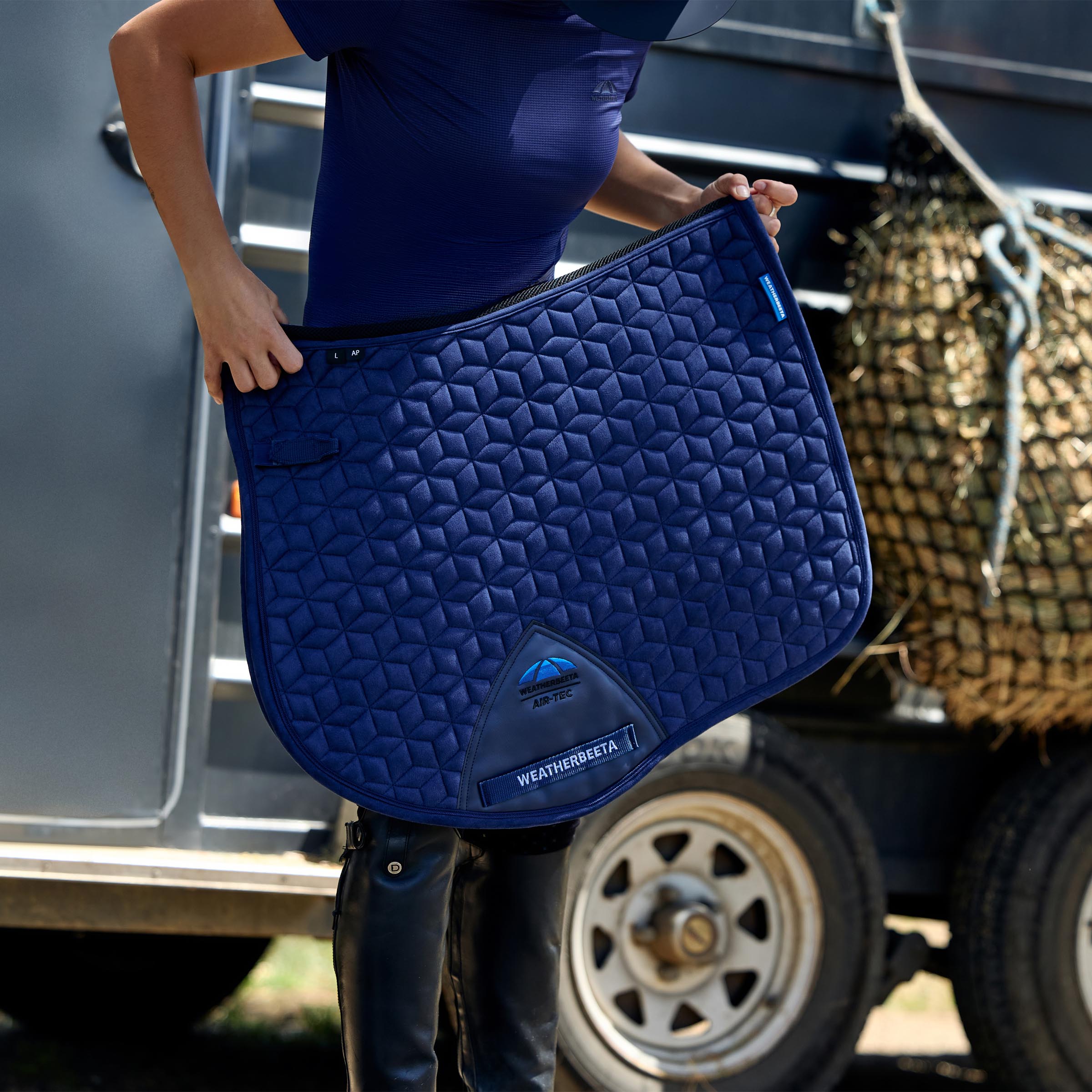 Weatherbeeta Suede Elite Air-Tec All Purpose Saddle Pad