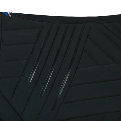 Black - silicone grip print detail