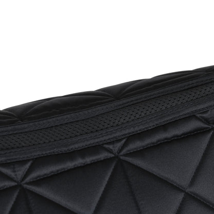 Black - girth strap and Air-Tec mesh spine detail