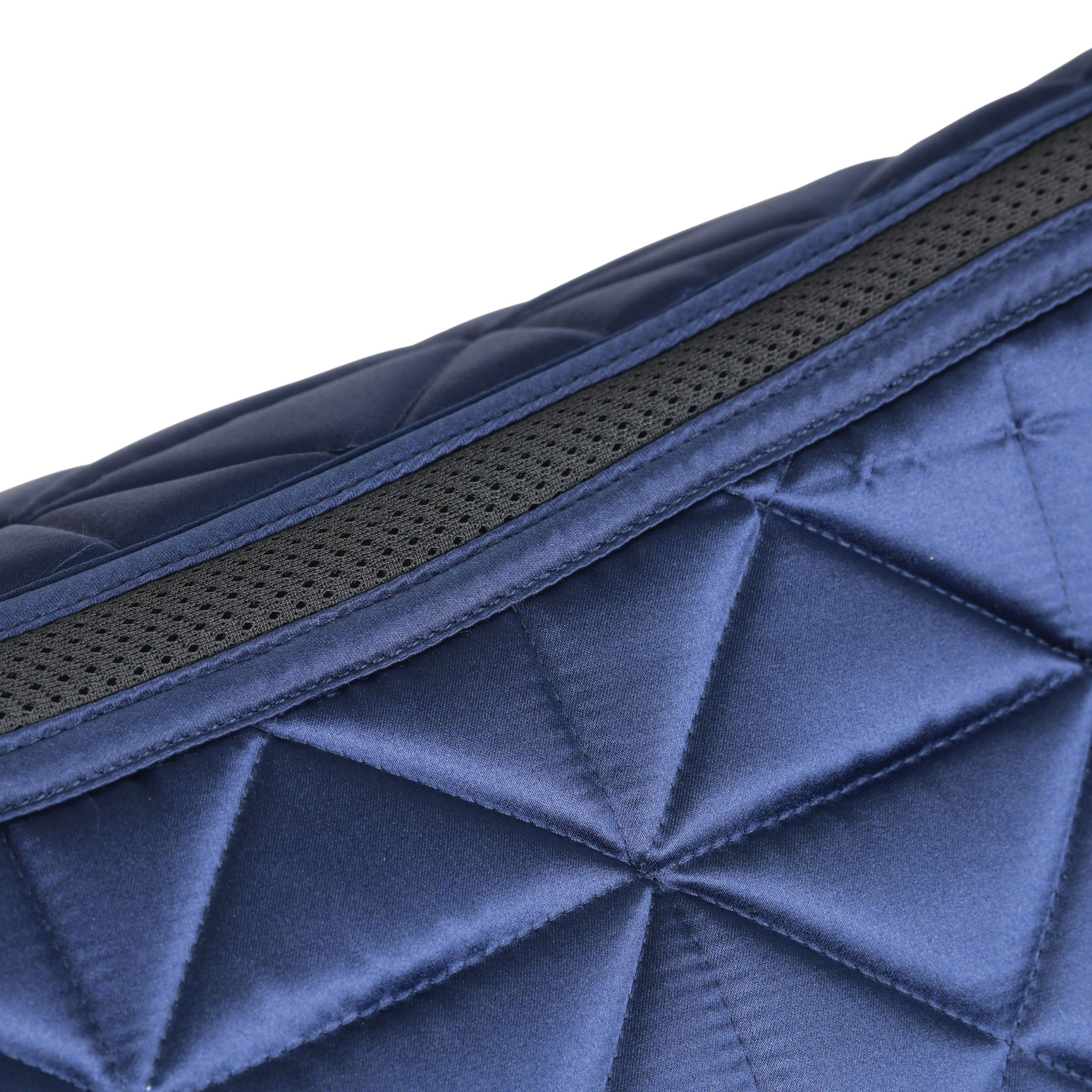 Navy - Air-Tec mesh spine detail