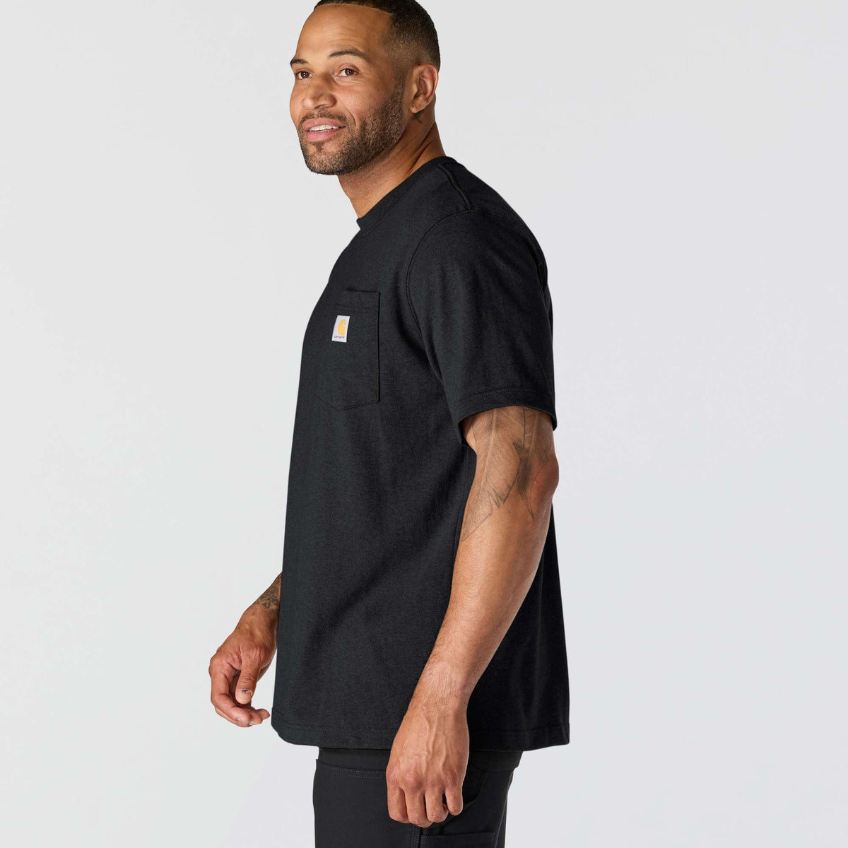 Carhartt Dearborn Relaxed Fit Heavyweight K87 Pocket T-Shirt - Black