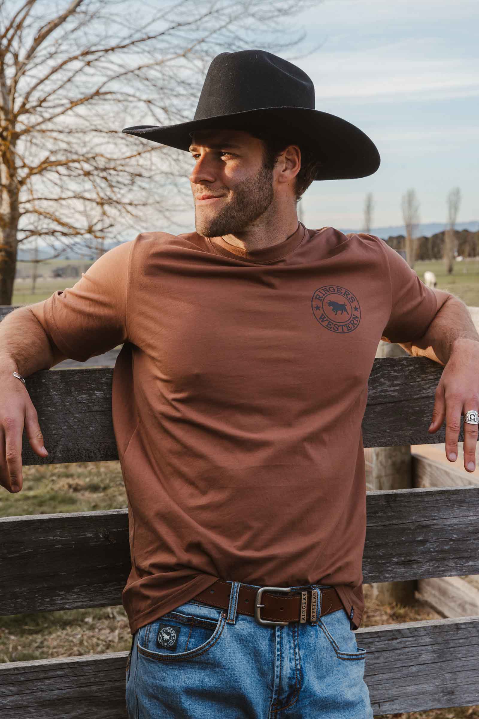 Ringers Western Signature Bull Mens Classic T-Shirt