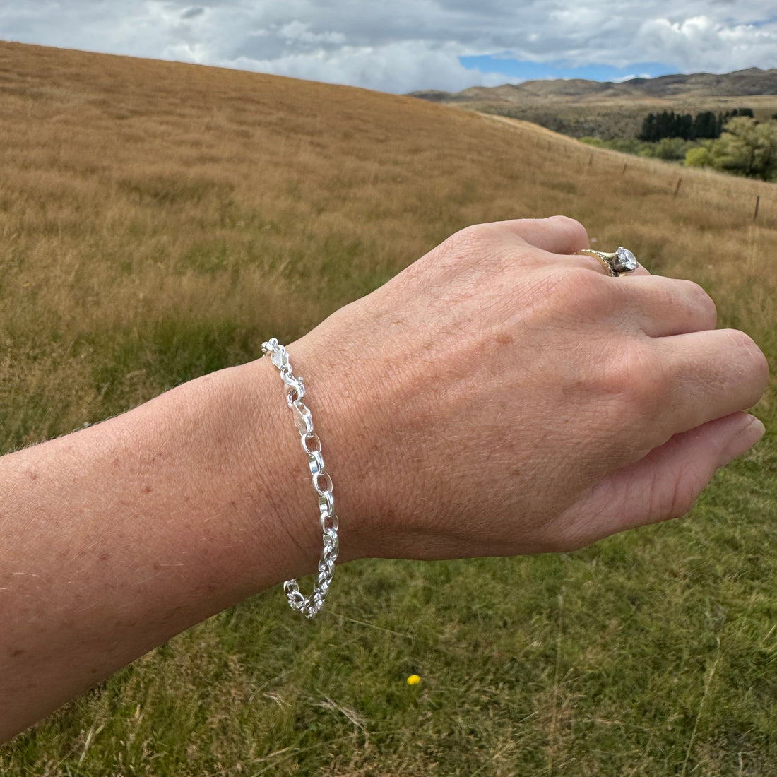 Whistle &amp; Pop Oval Rolo 6.2mm Bracelet