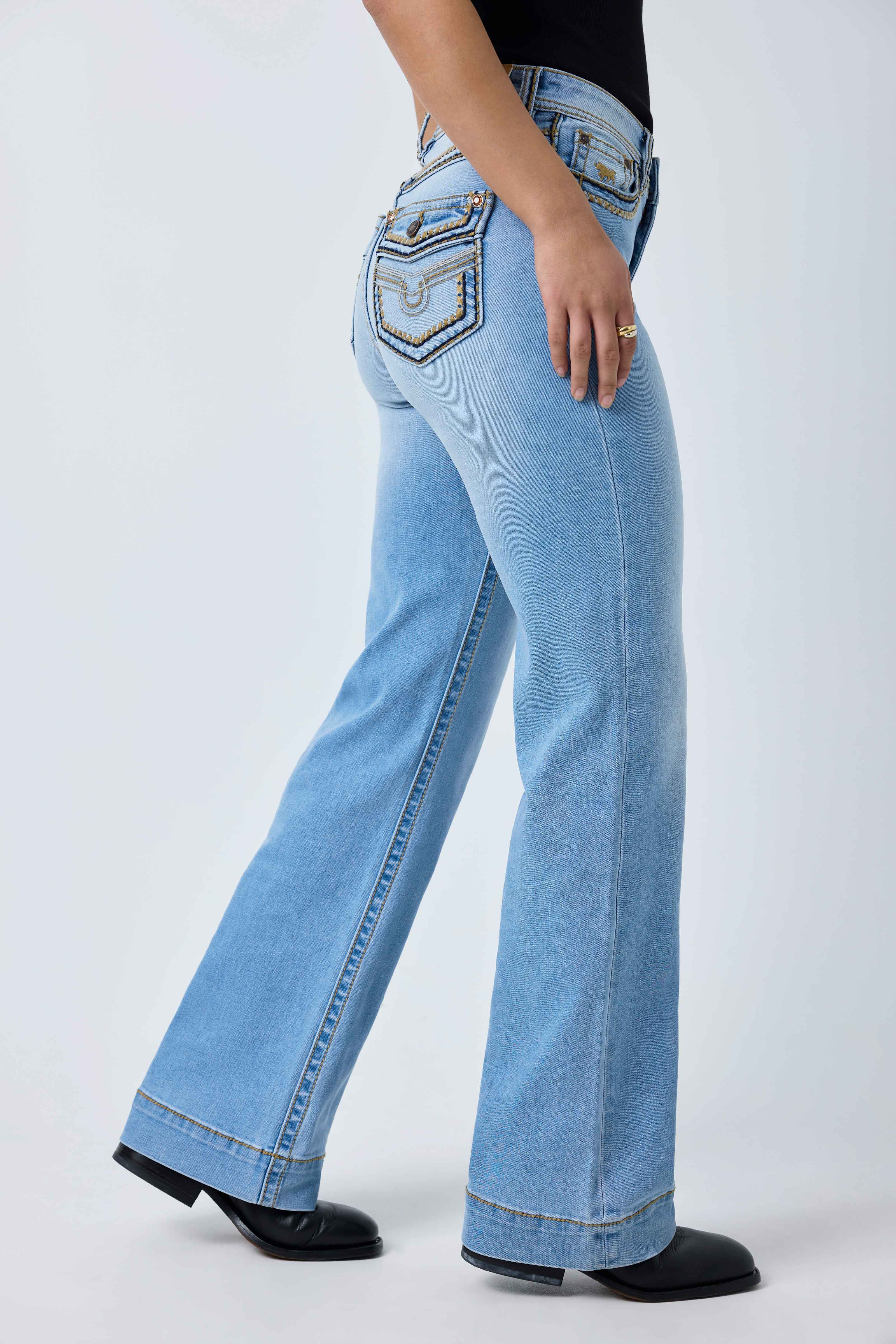 Ringers Western Indi Rodeo Saddle Stitch Womens High Rise Wide Bootleg Jean