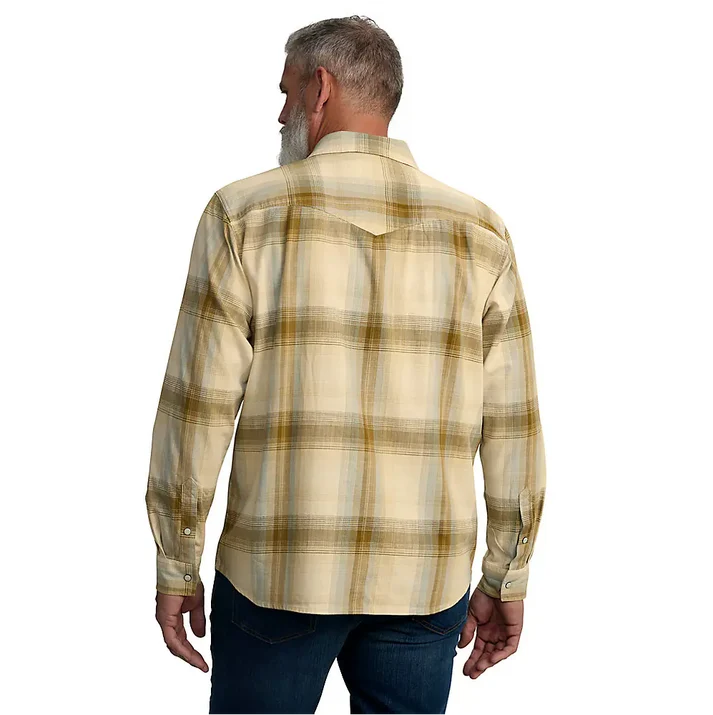 Carhartt Montana Rugged Flex Relaxed Fit Lightweight Long-Sleeve Snap-Front Plaid Shirt