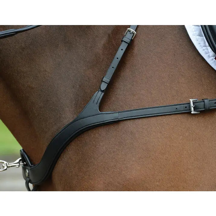 Collegiate ComFiTec 5 Point Breastplate
