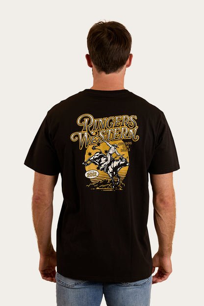 Ringers Western Cowboys Can Dance Mens Loose Fit T-Shirt
