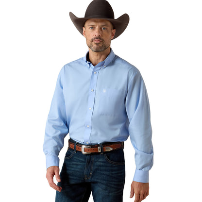 Ariat Wrinkle Free Solid Shirt - Light Blue