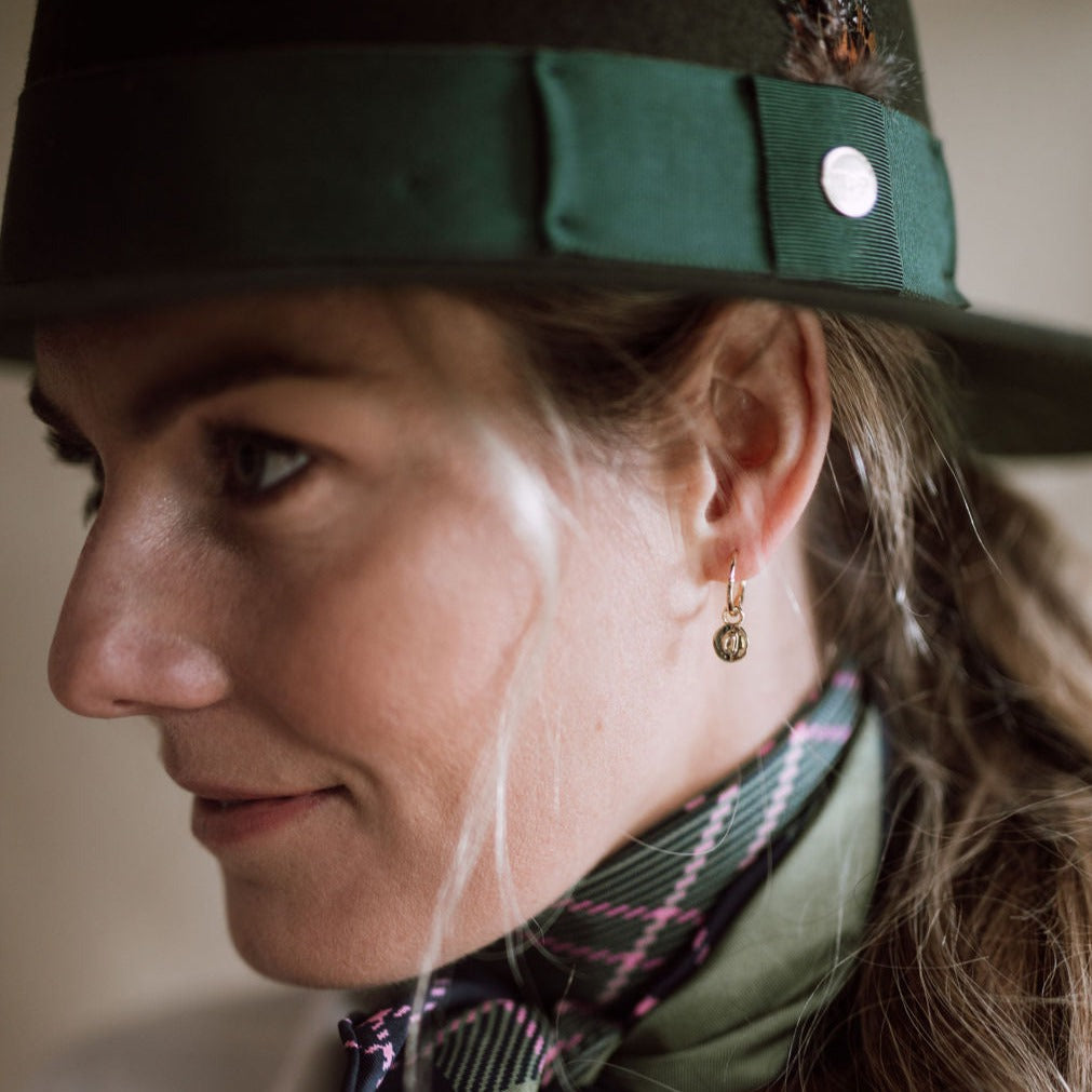 Whistle &amp; Pop Trailblazer Cowgirl hat Huggies