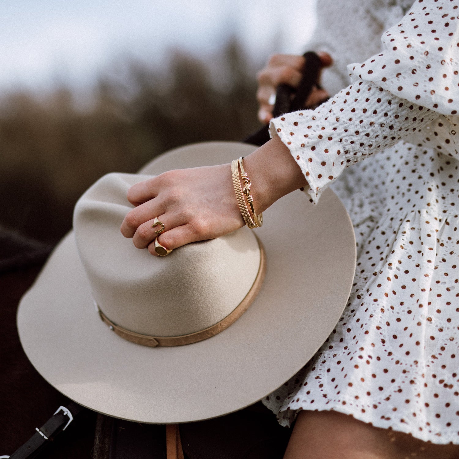 Whistle &amp; Pop Trailblazer Trusty Steed Horseshoe Signet Ring