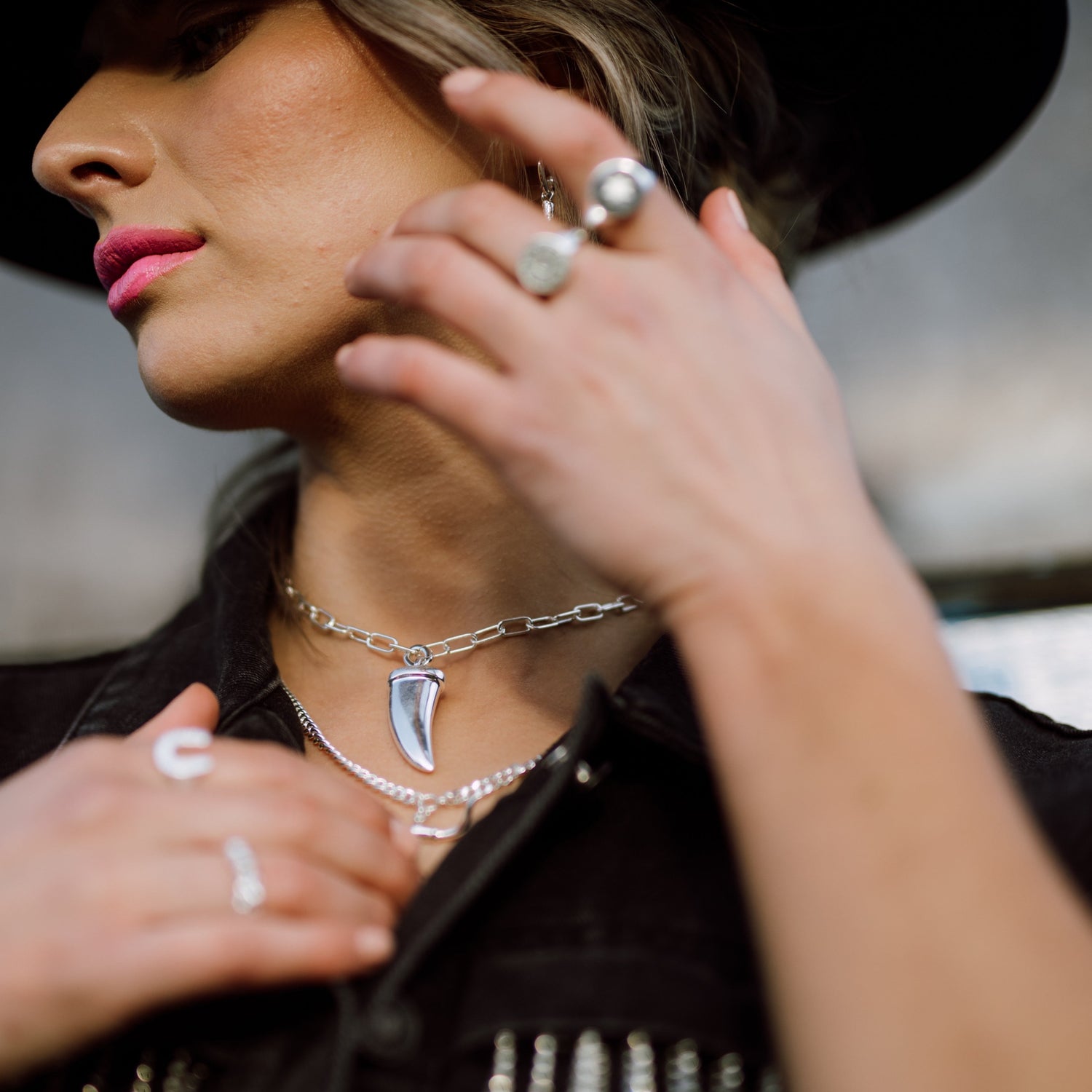Whistle &amp; Pop Trailblazer Tusk Necklace