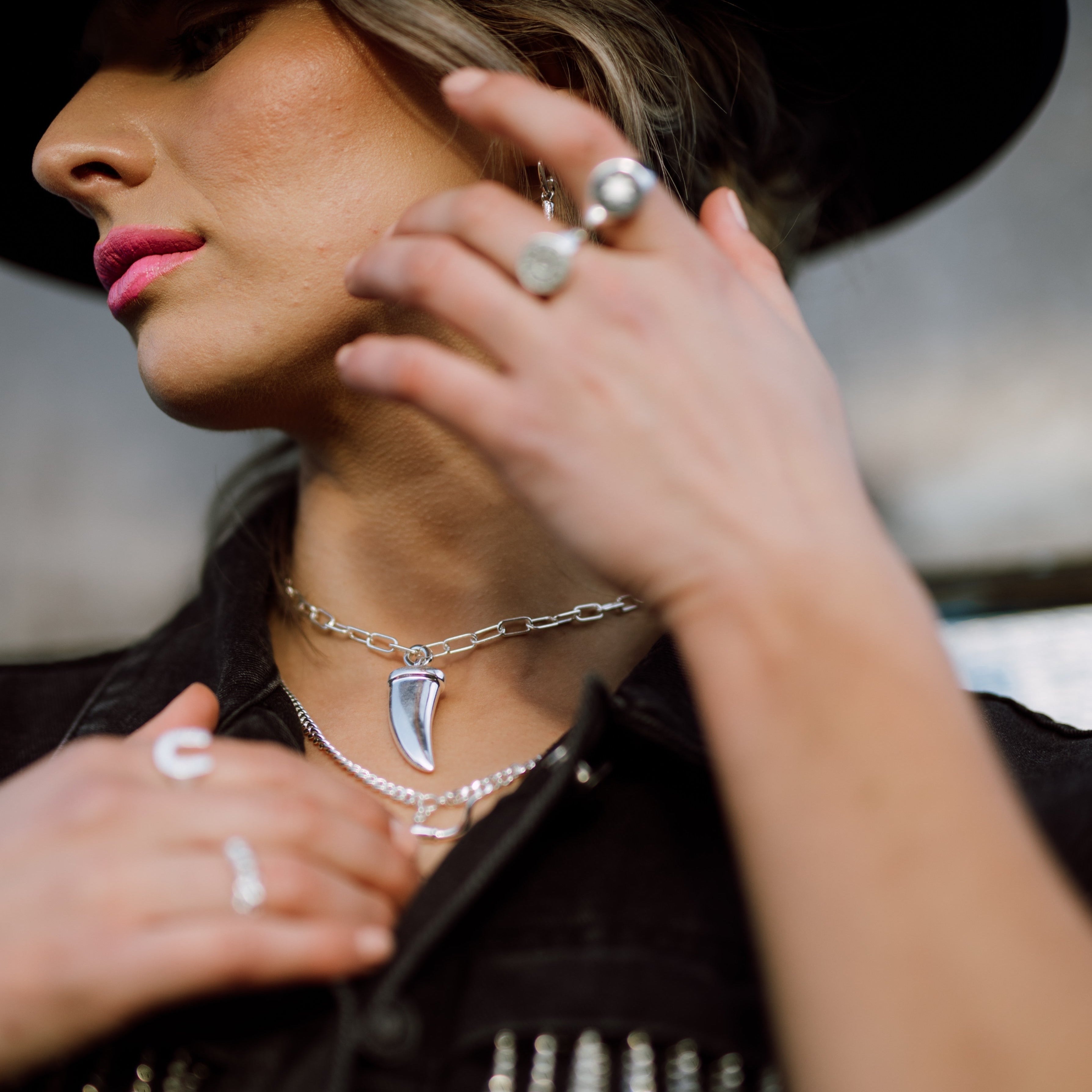 Whistle &amp; Pop Trailblazer Tusk Necklace