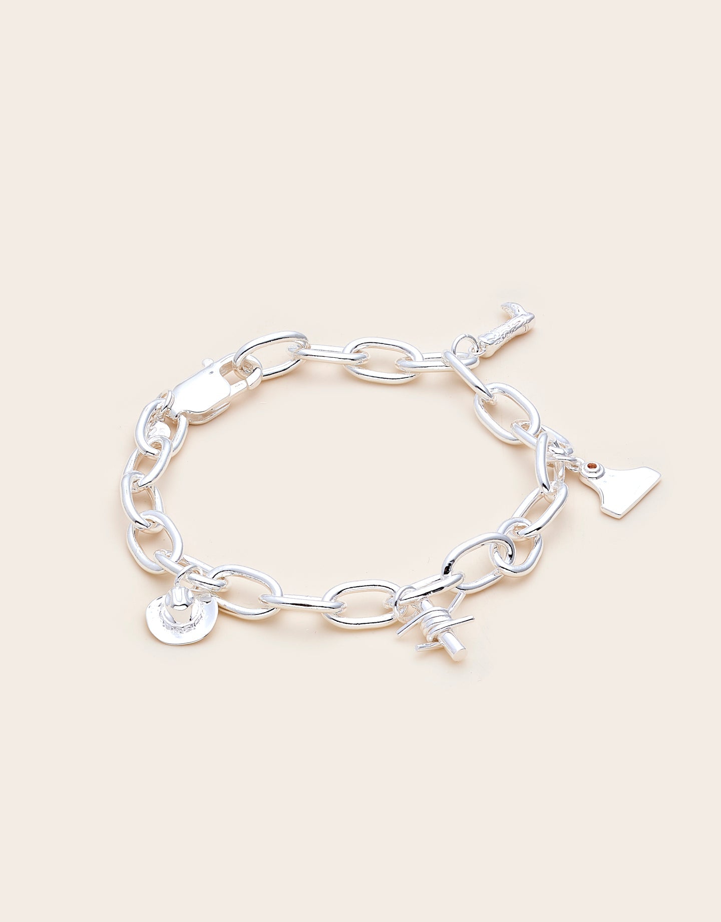 Whistle &amp; Pop Heritage Hunter’s Heart Charm Bracelet