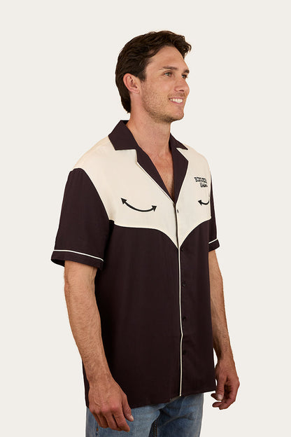 Ringers Western Take No Bull Mens Pub Shirt