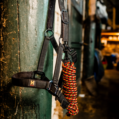 Horseware Newmarket Headcollar &amp; Leadrope Set