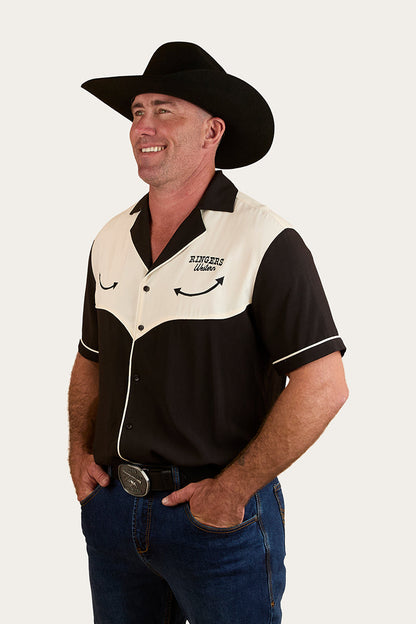 Ringers Western Take No Bull Mens Pub Shirt