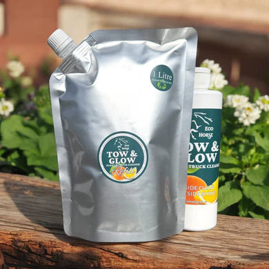 Eco Horse Tow &amp; Glow Float &amp; Truck Cleaner