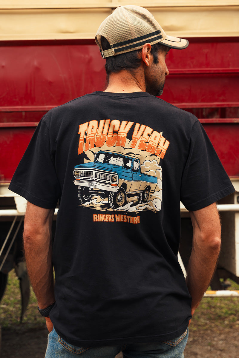 Ringers Western Truck Yeah Mens Loose Fit T-Shirt