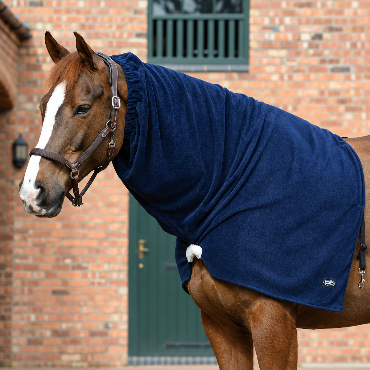 Weatherbeeta Cosy Deluxe Fleece Neck Rug