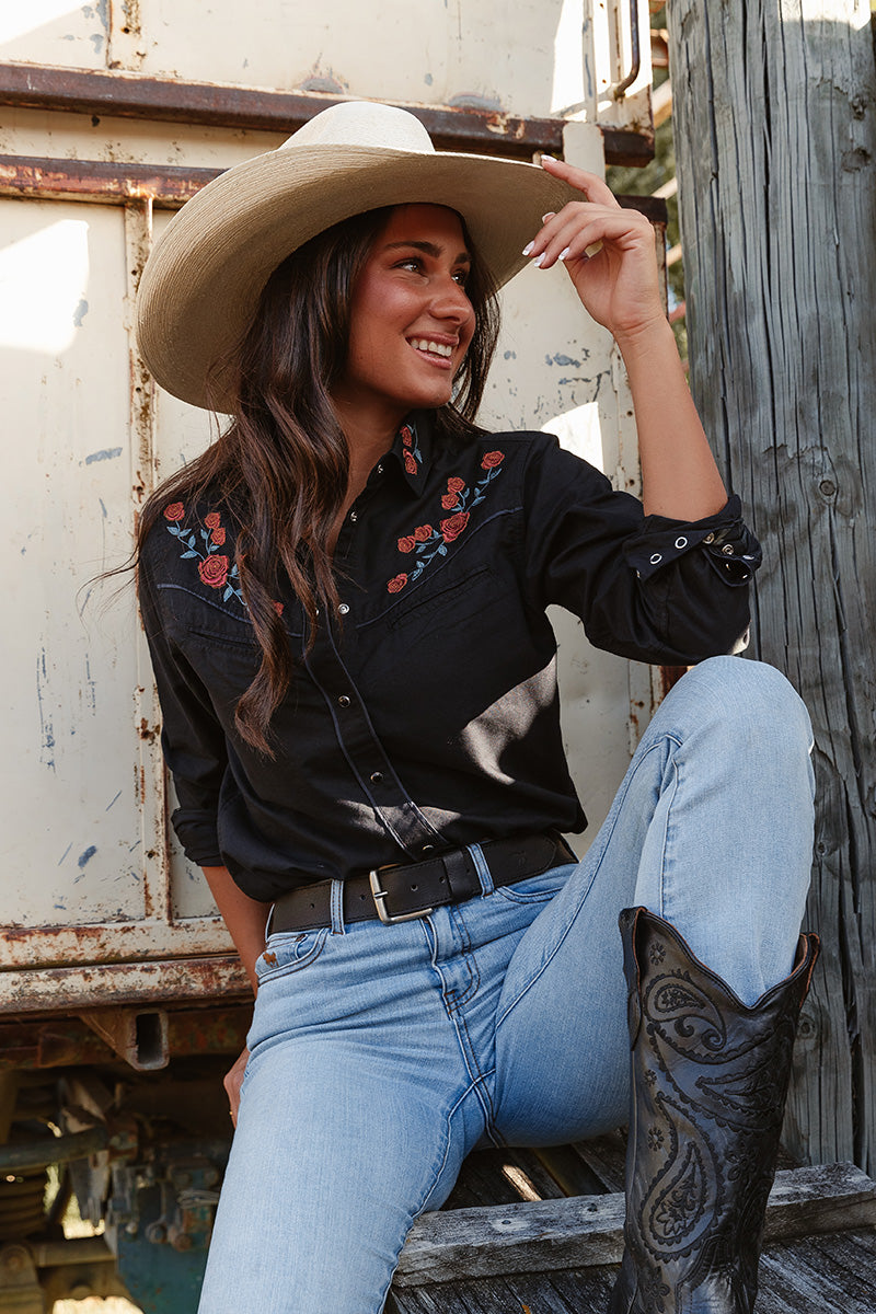 Ringers Western Midnight Rose Womens Western Shirt
