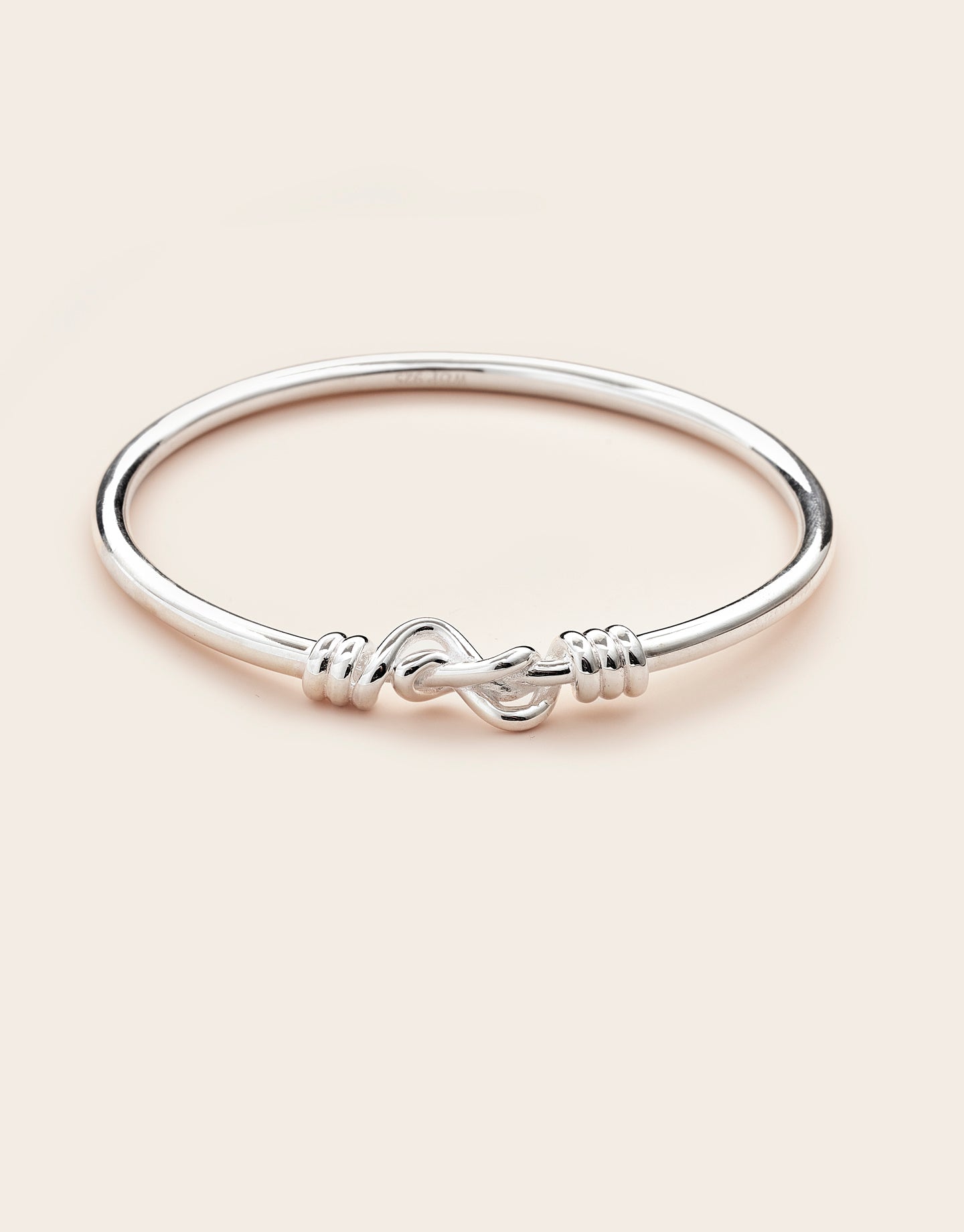 Whistle &amp; Pop Trailblazer Elegant Eight Bangle