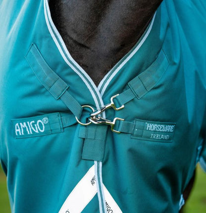 Amigo Bravo 12 Wug Turnout - Front