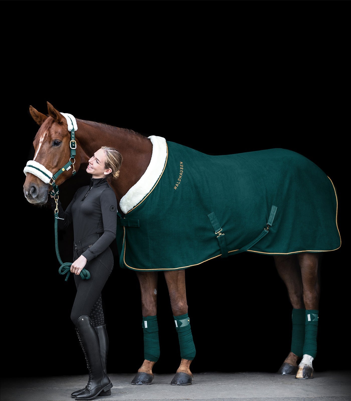 Waldhausen  Modern Rose Fleece Bandages