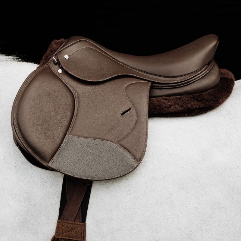 Cavallino Avenger Jump Saddle