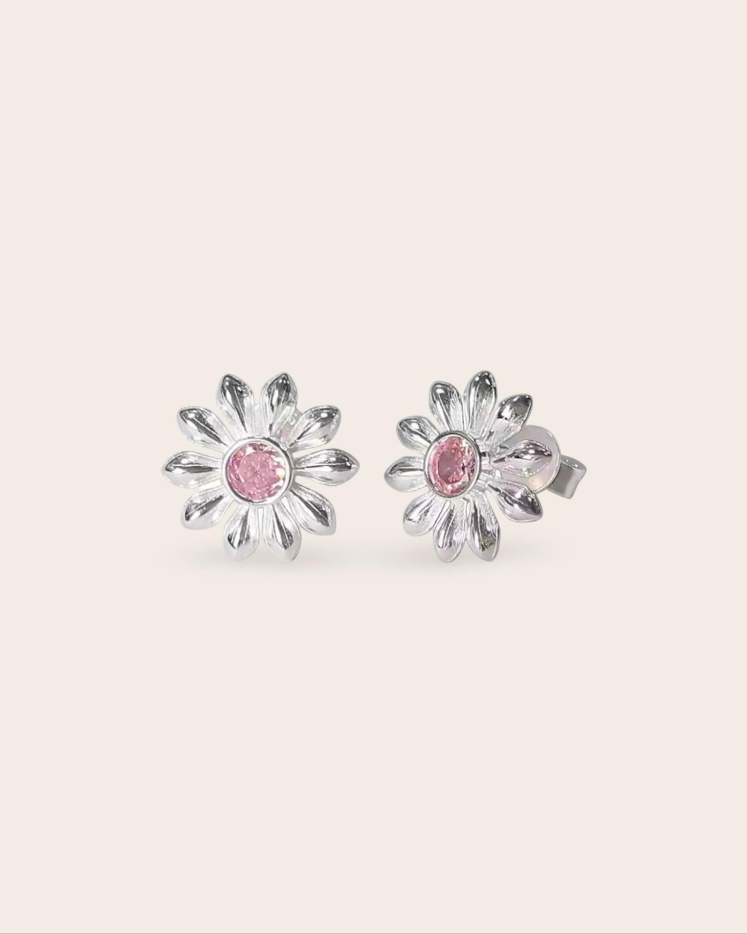Whistle &amp; Pop Starkeeper Daisy Studs
