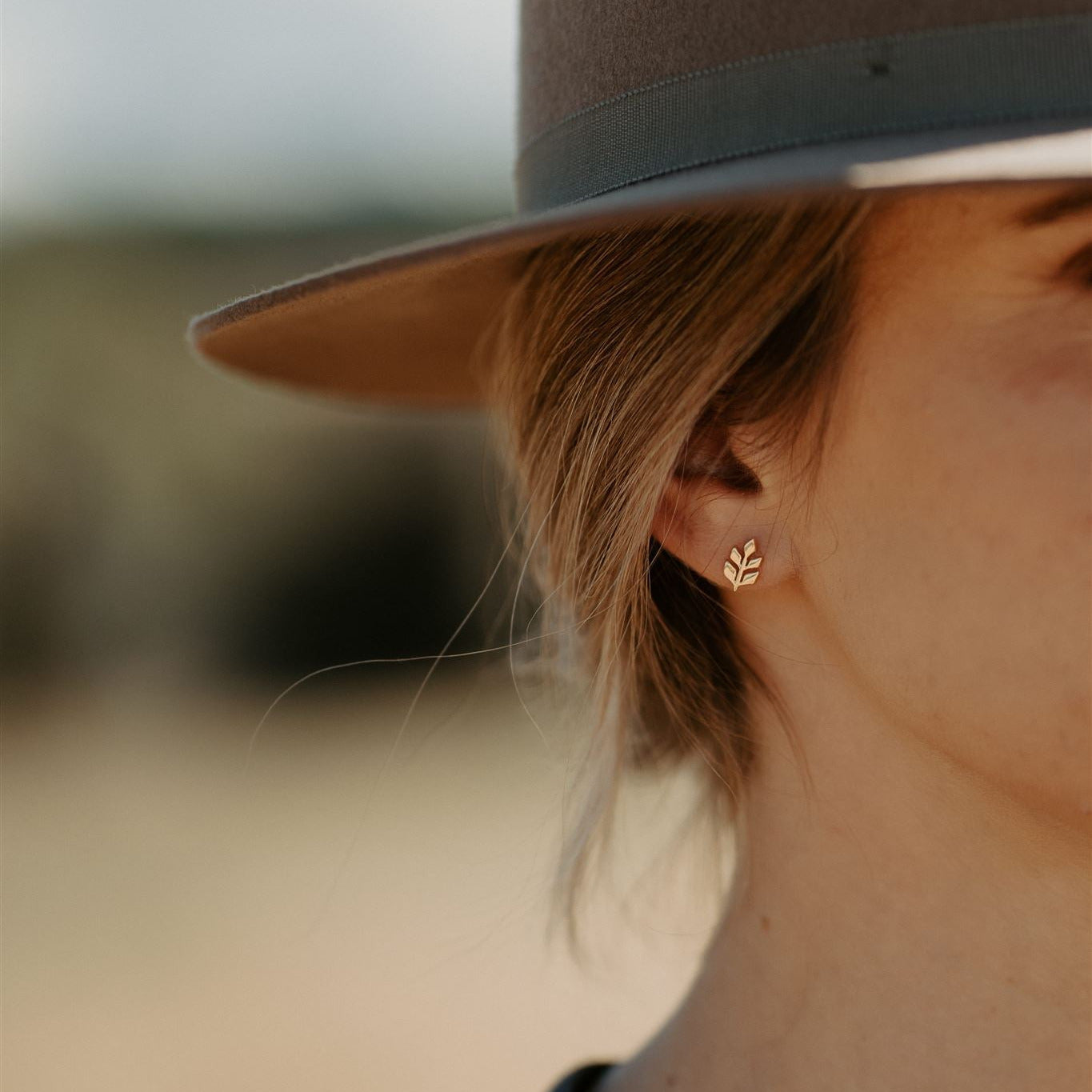 Whistle &amp; Pop High Country Wheat Studs