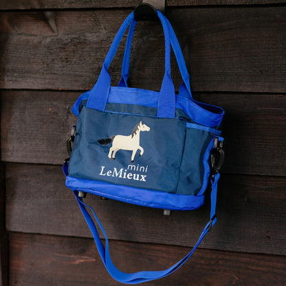 LeMieux Mini Grooming Set Benetton Blue lifestyle
