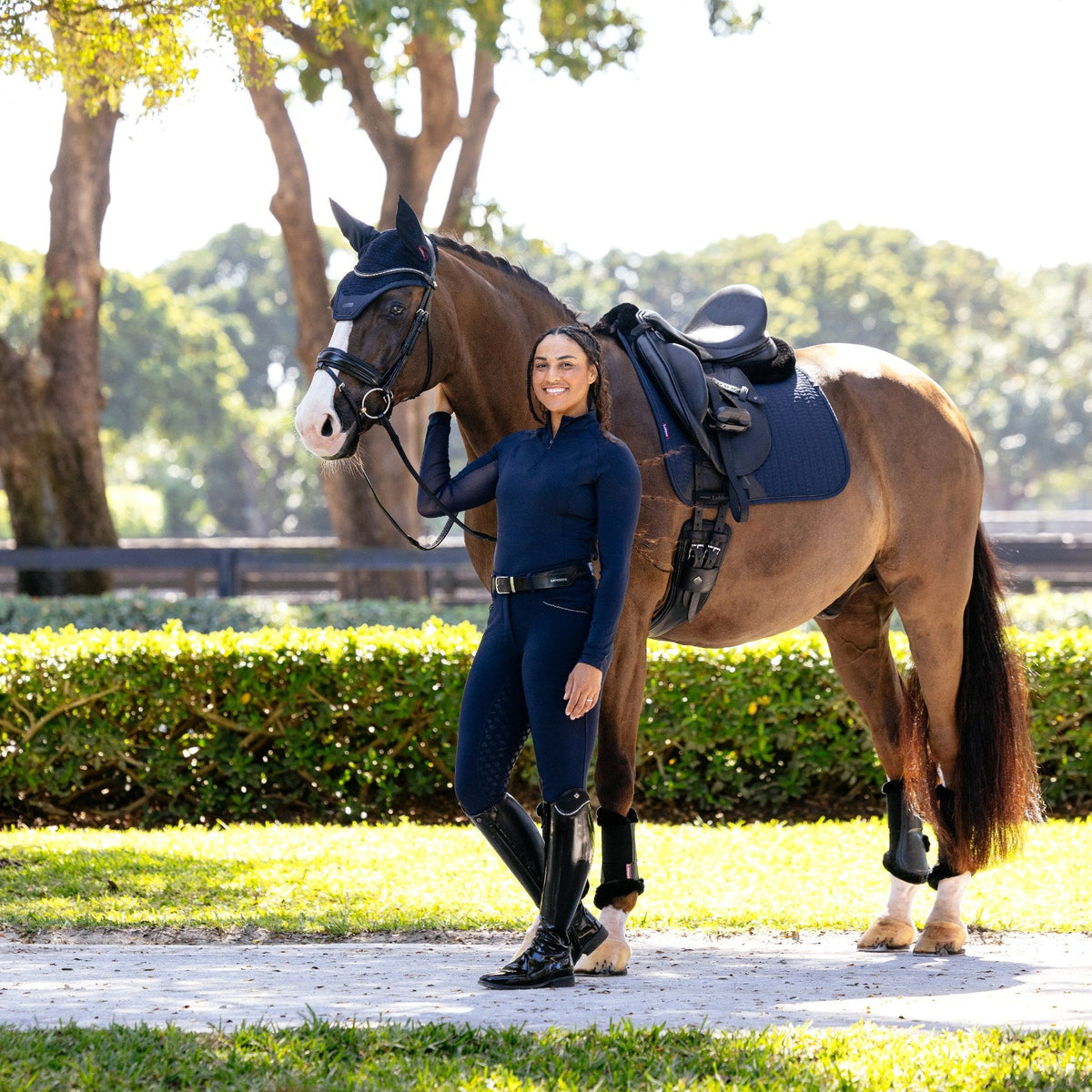 LeMieux Essence Dressage Square Navy lifestyle
